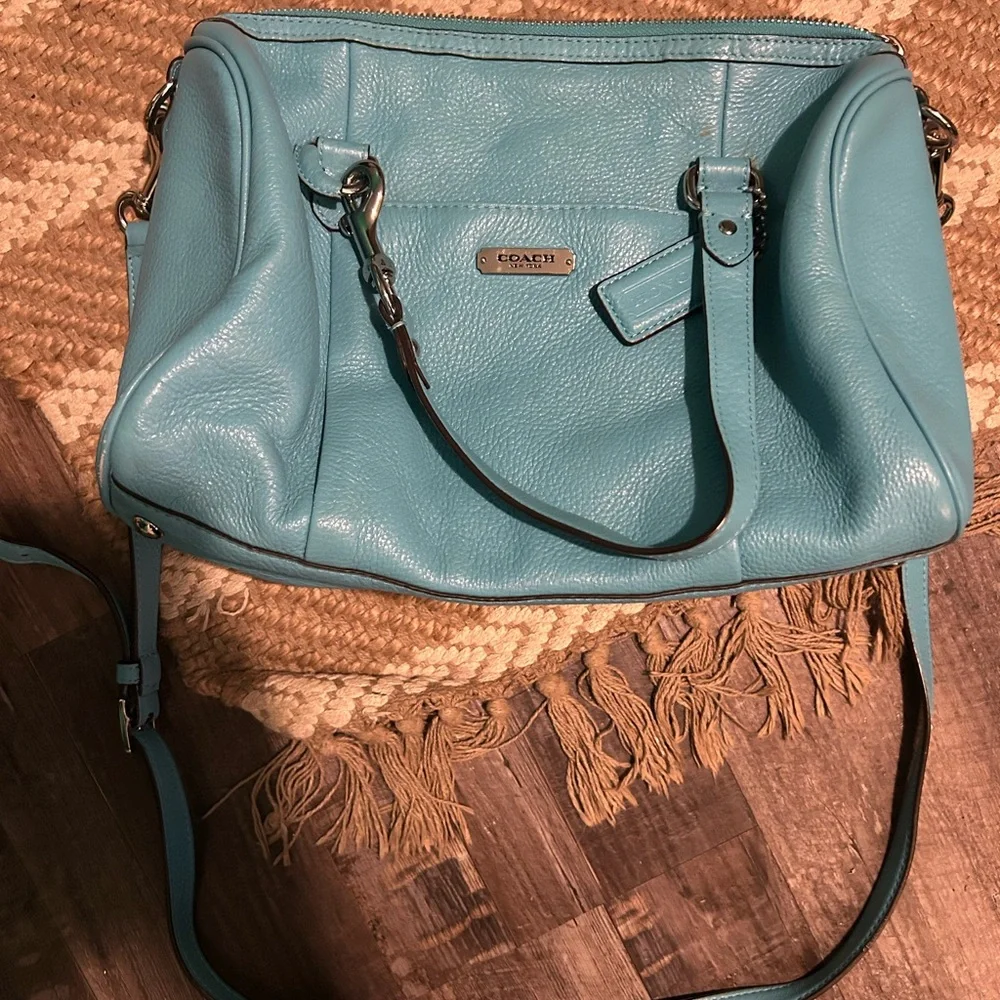 Coach Teal Leather Shoulder Bag - Picture 1 of 8